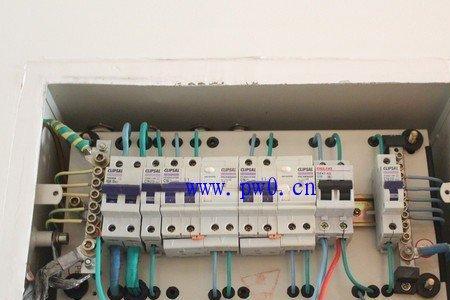 汽轮机油开关跳闸
