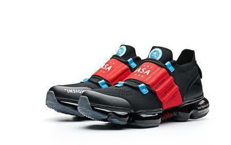 newbalance和安踏哪个耐穿