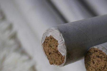 自制艾条如何才能卷紧实