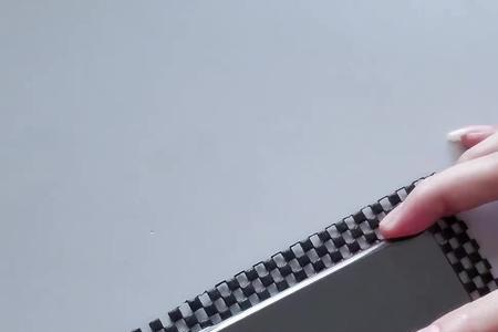 uv膜撕下来怎么清理