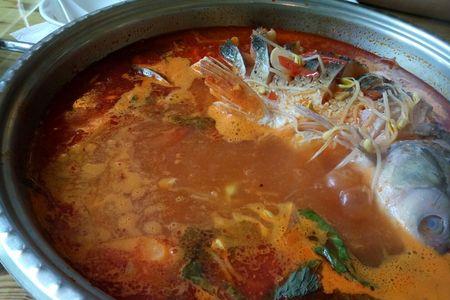 河南酸汤鲤鱼家常做法