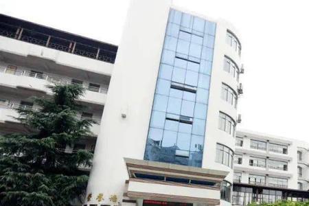 贵阳壹佰分学校怎么样