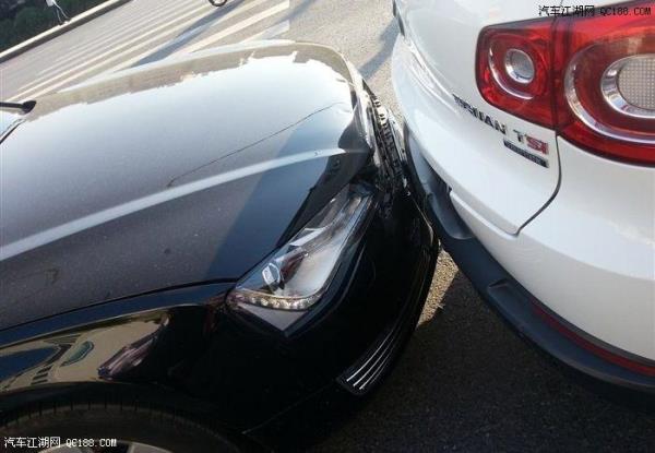 追尾后车受损要什么险