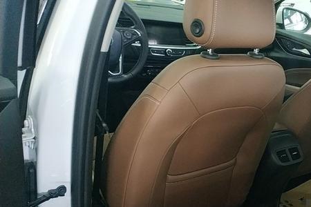 君威棕色座椅配什么颜色坐垫