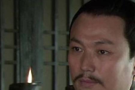 肘腋之间什么意思