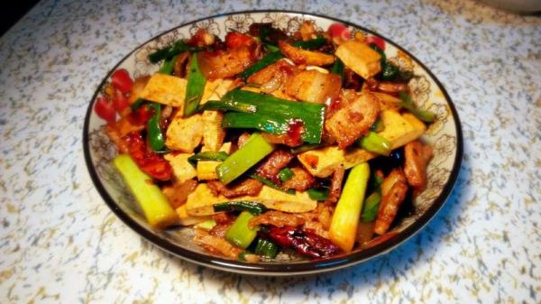 豆干回锅肉家常做法
