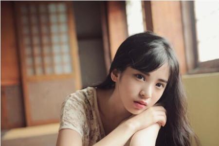 女生让男生伸手什么意思