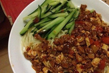 杂酱面的杂酱怎么做的
