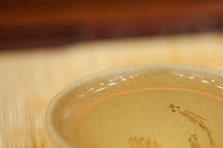 茶叶茶垢多是好茶叶吗