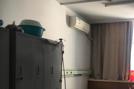 医生值班室有没有摄像头
