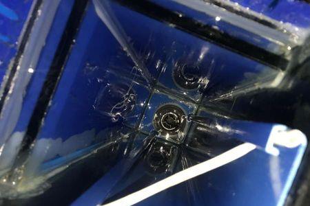 鱼缸溢流水突然满了