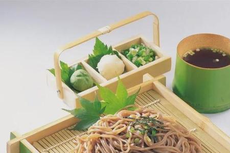 荞麦面成本高还是普通面成本高