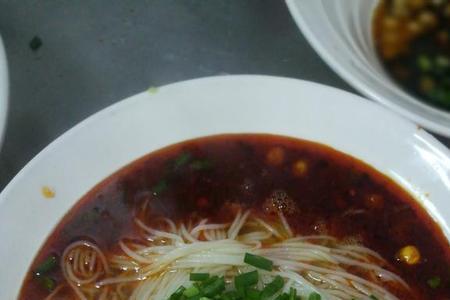 万州牛肉包面正宗做法