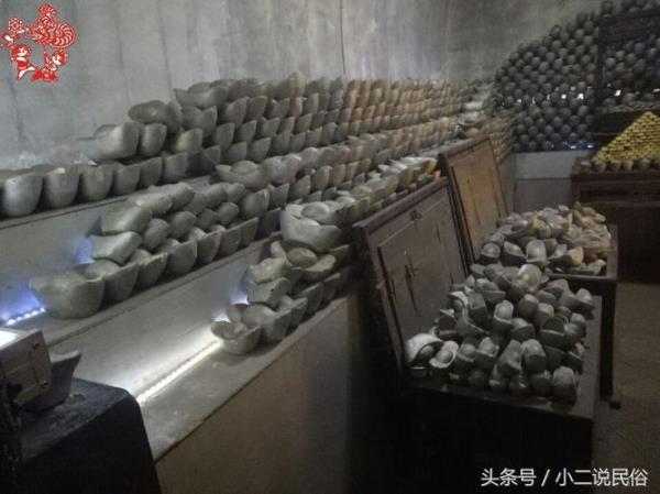 一百万两白银有几吨