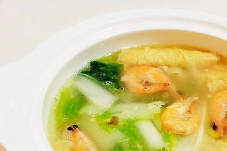 上汤鲜虾白菜怎么做