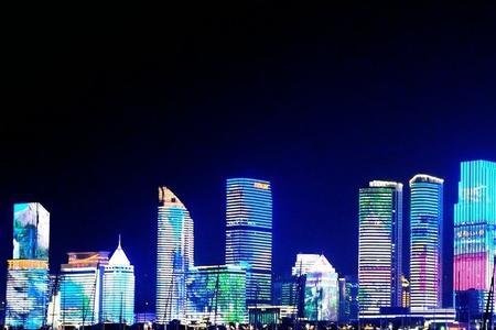 青岛灯光秀12月调整的时间