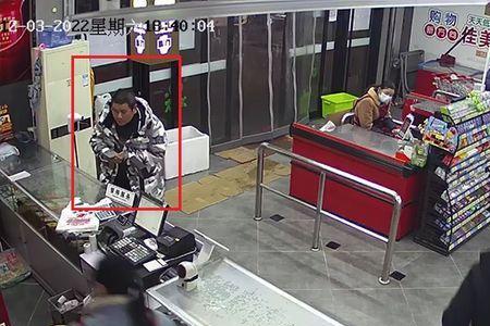 南通海门什么地方买衣服的多啊