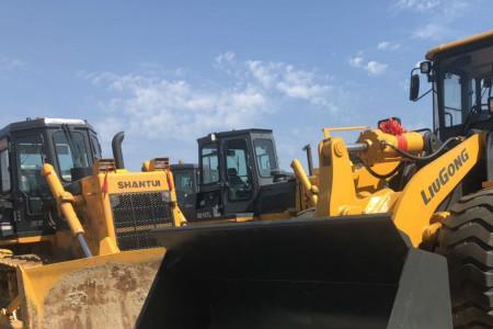 装载机先导和拉神是什么意思