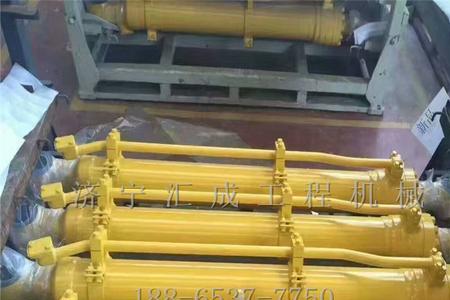卡特挖掘机斗杆油缸无力回收