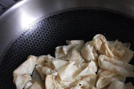 豆皮怎么腌制成黄色