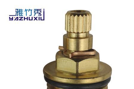 水龙头阀芯有润滑油需要清除吗