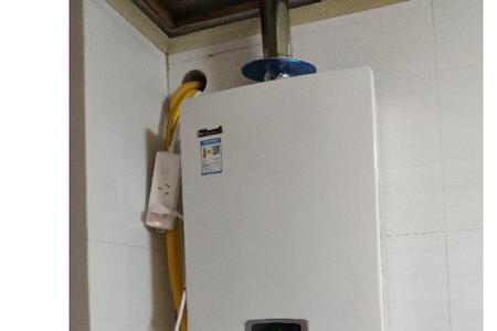 强排热水器温度显示20度
