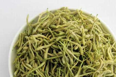 金银花茶的颜色是什么样的