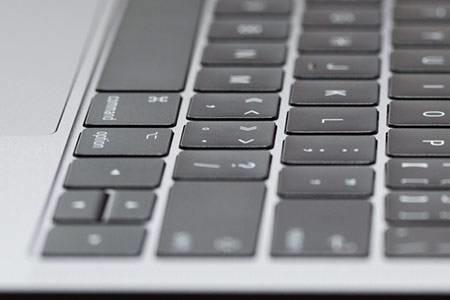 苹果电脑键盘失灵按什么键恢复