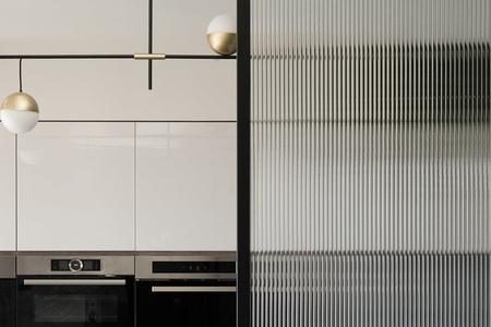 长虹玻璃好还是灰玻璃好