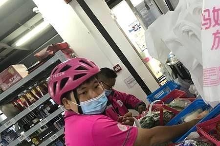 洗菜盆里侧面孔有什么用