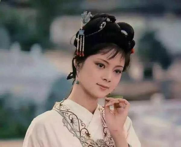 贾珠的儿子为什么不是嫡系