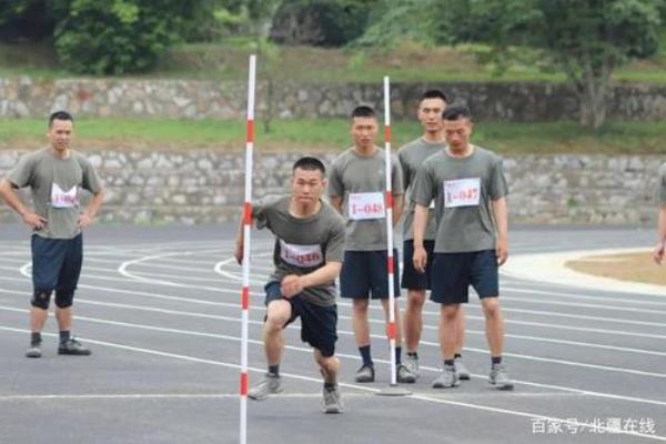 60米蛇形跑技巧