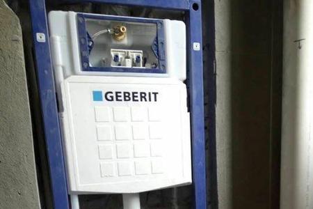 马桶安装规范为什么不能靠墙