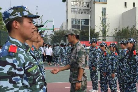 军训教官每年都换吗