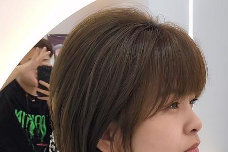 锁骨发怎么扎狼尾
