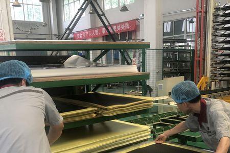 碳晶板可以做室外吗