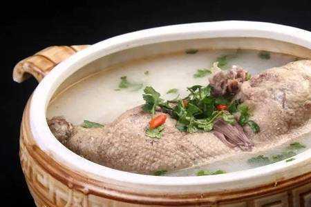 如何制作老鸭高汤