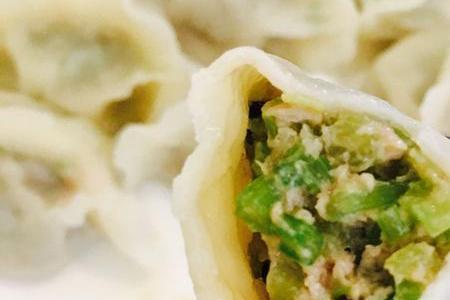 饺子煮很久里面芹菜梗还是硬