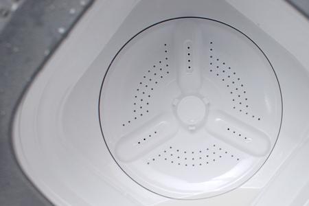 怎样分辨洗衣机是上排还是下排