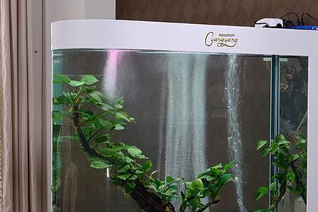 40乘30的鱼缸能装多少水