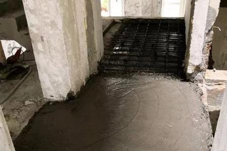 楼板下沉瓷砖翘起