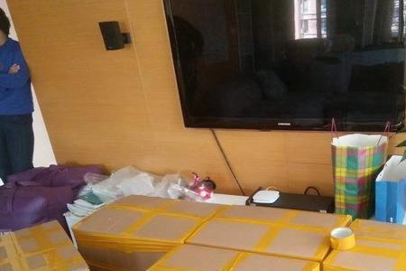 同事搬家可以送包嘛