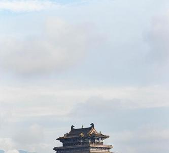 诗人写登鹳雀楼表达什么感情