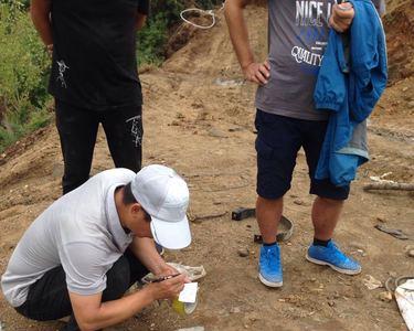 勘探地质怎么分层