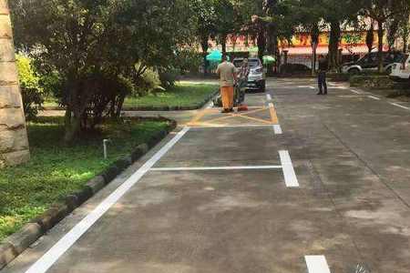 小区道路车位的优缺点