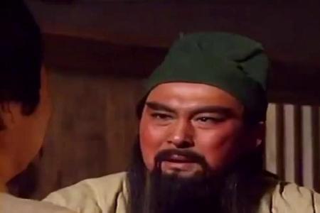 三国演义中关羽张飞谁先死