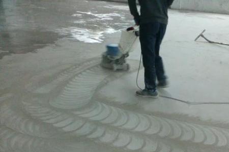 水泥保养跟不保养的区别