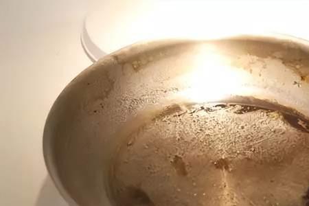 土豆加白醋去铁锈原理