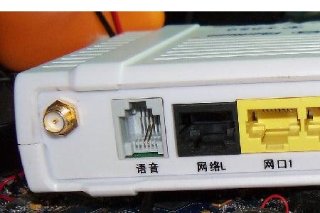 机顶盒路由器电视怎么连接