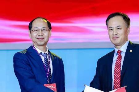 奥盛集团是上市公司吗